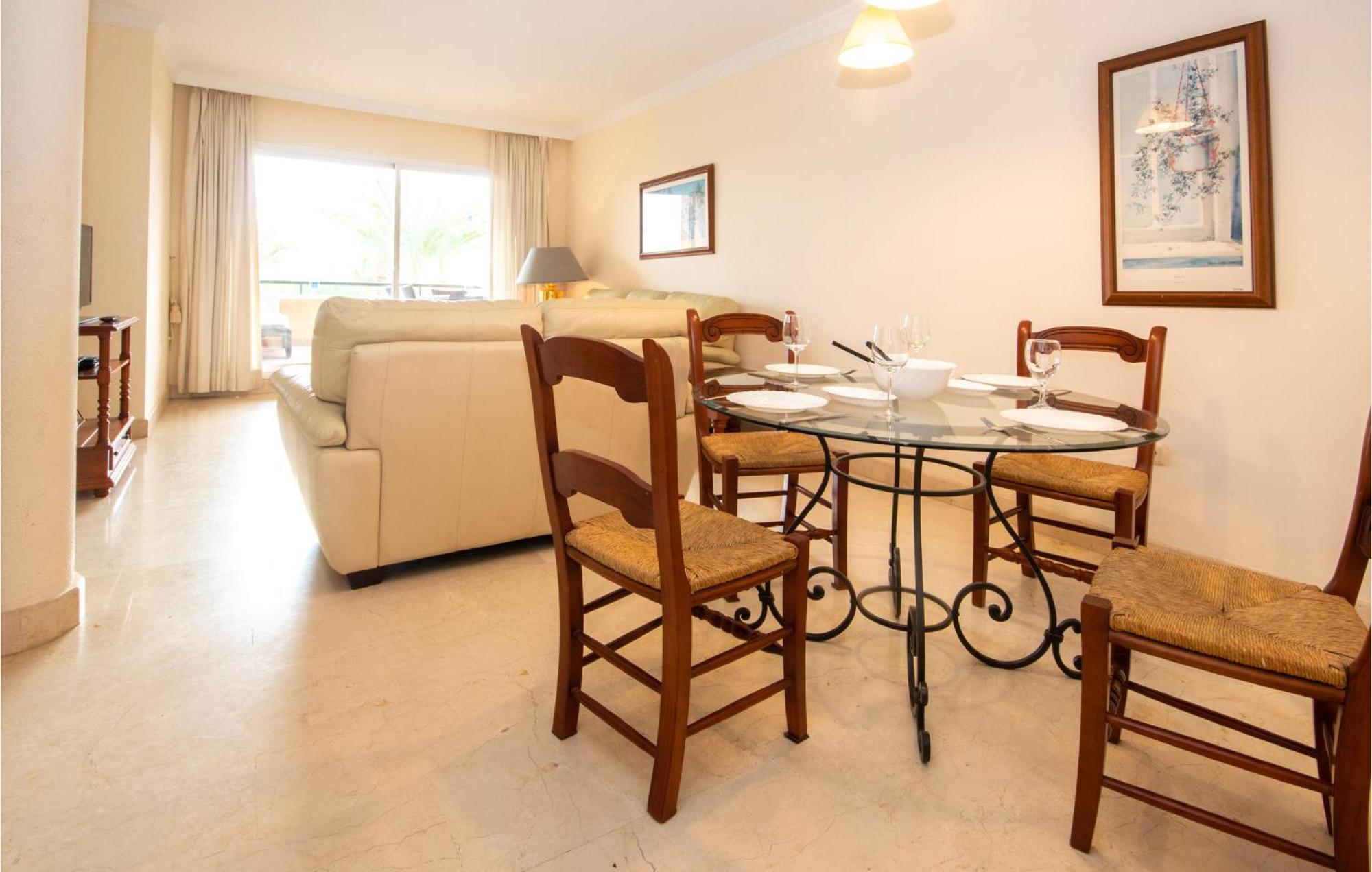 Beautiful Apartment In Marbella-Elviria Ngoại thất bức ảnh